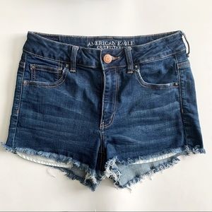 •AMERICAN EAGLE• Size 10 Hi-Rise Jean Shorts